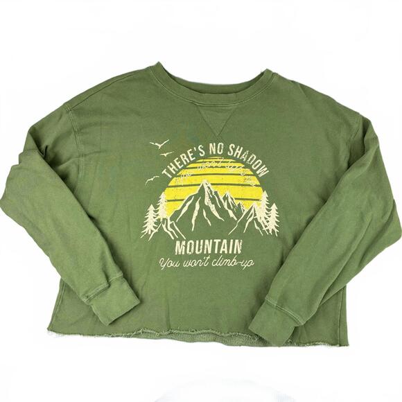 Love Vintage Tops - Love Vintage Green Mountain Graphic Cropped Sweatshirt Granola Outdoor
